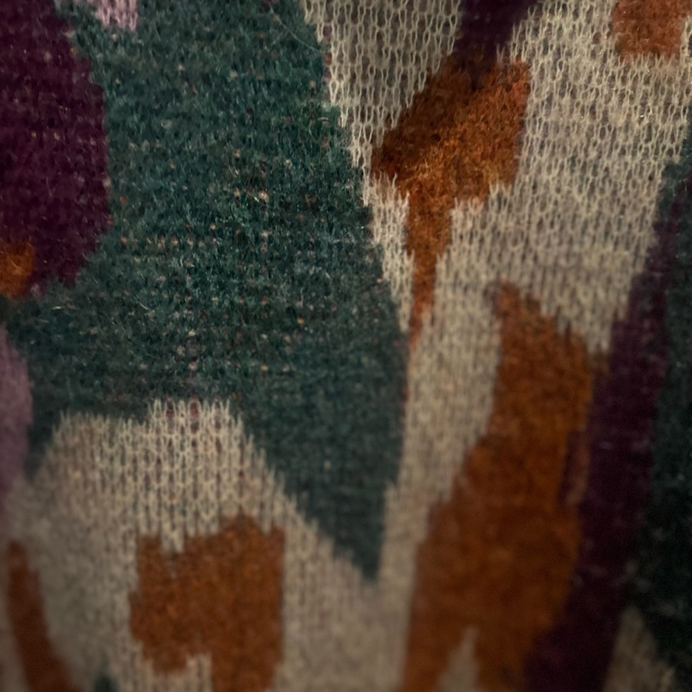 Multicolor Patterned Women's Sweater - Picture 3 of 5